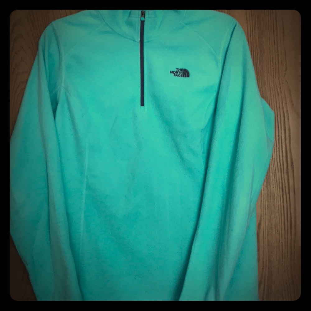 Women’s large north face half zip in blue